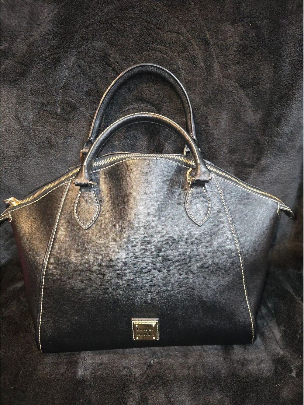 149. Dooney & Bourke Saffiano leather Sydney Satchel Black